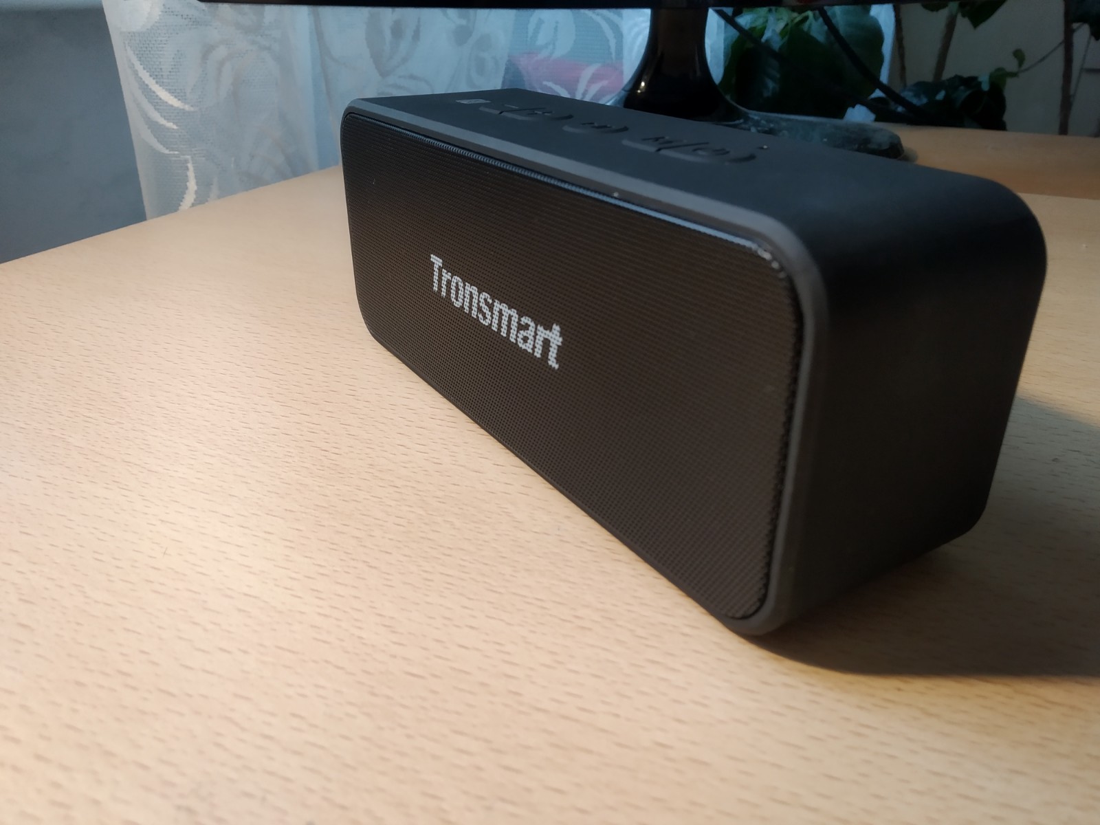 Tronsmart Reproduktor-05